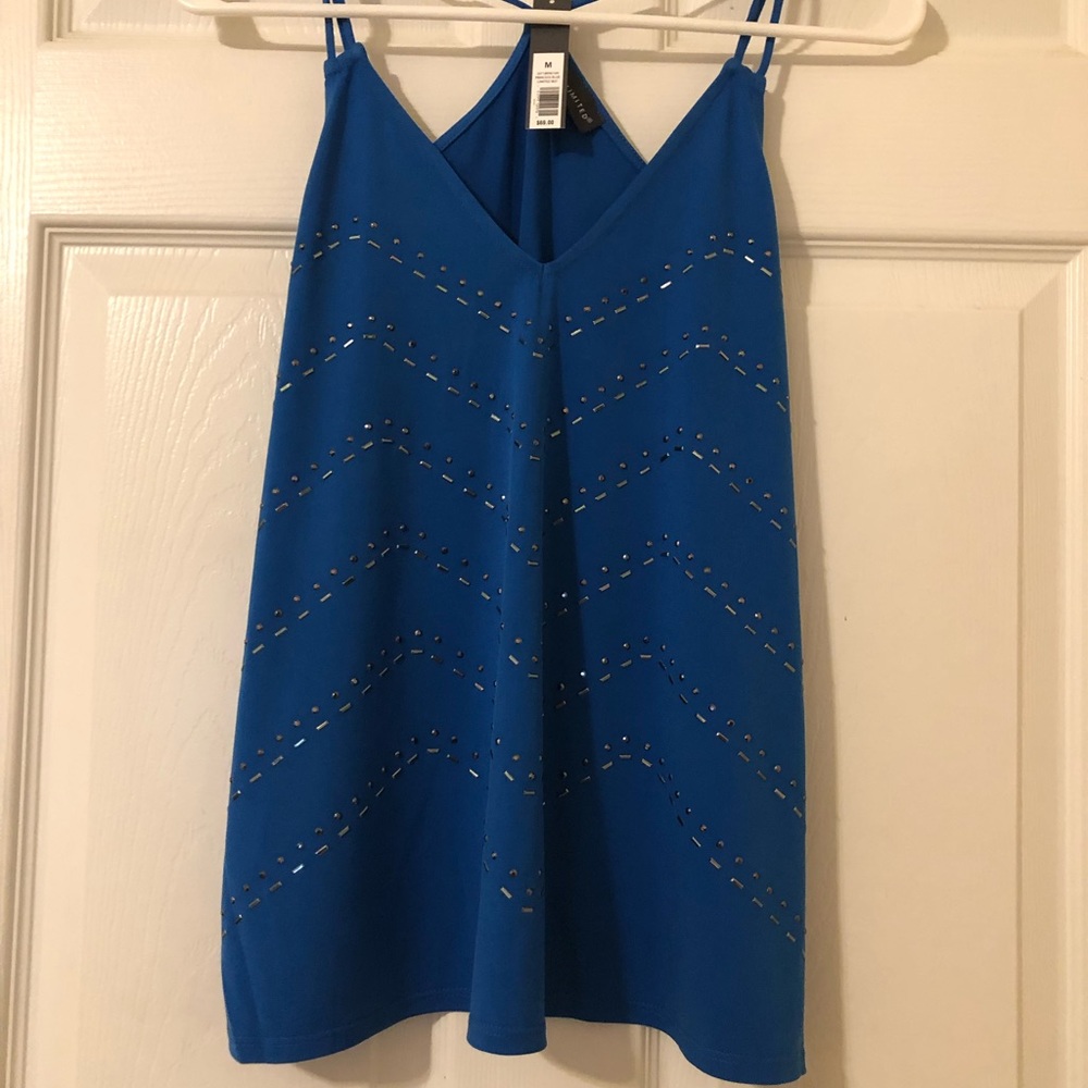 *NWT* The Limited V-Neck Heat Sealed Tank